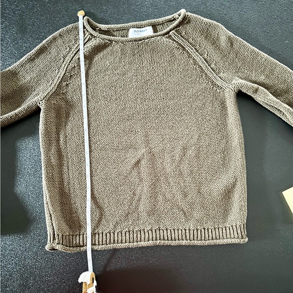 Old Navy Olive Knit Sweater - Picture 9 of 9